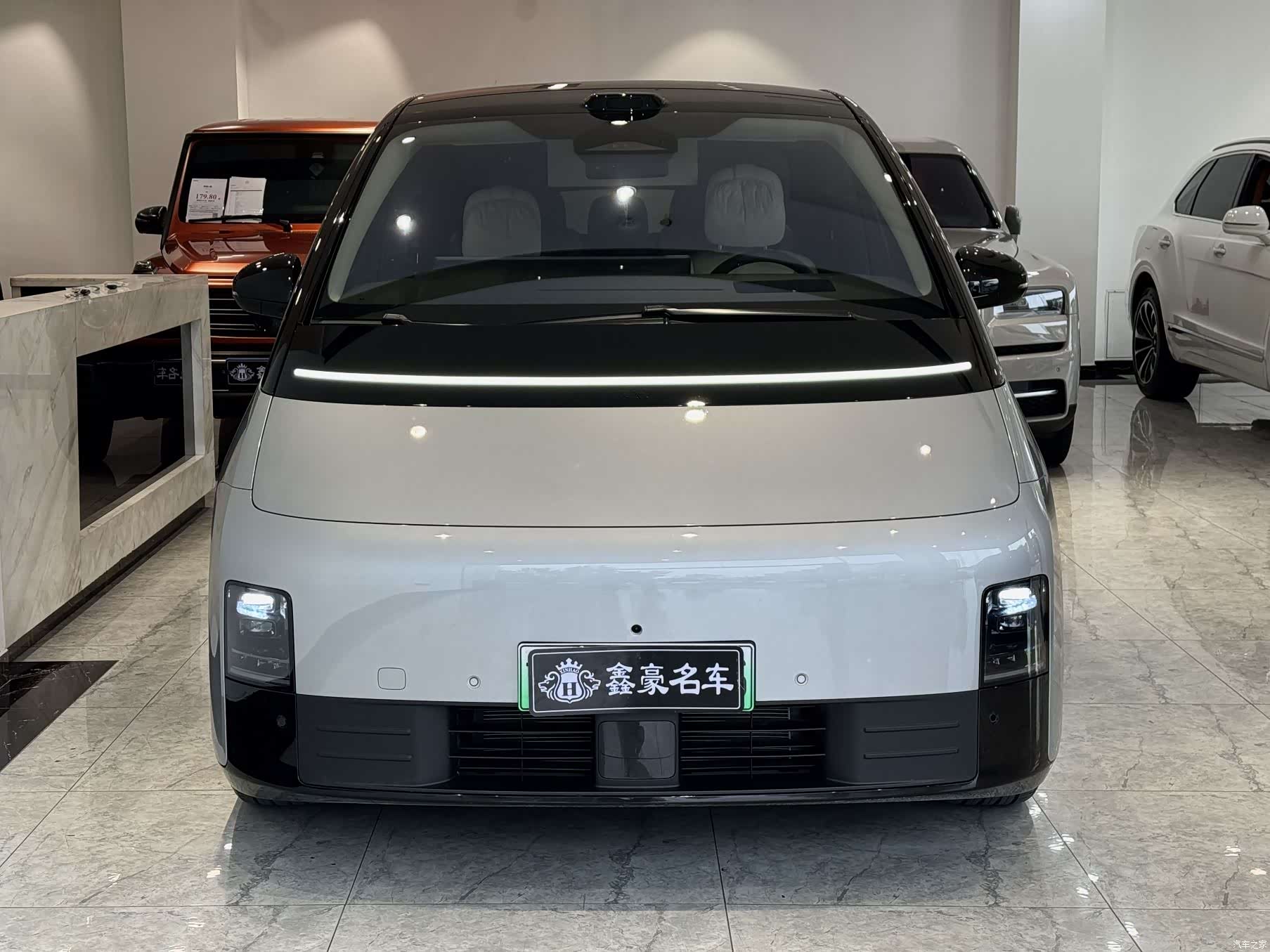 Li Auto MEGA, 2025 2