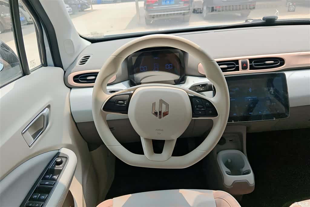 Leapmotor T03, 2024 15