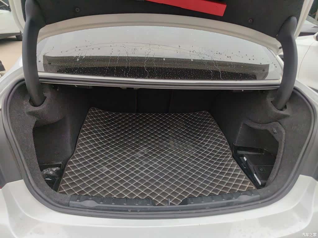 BMW 3 Series, 2019 10