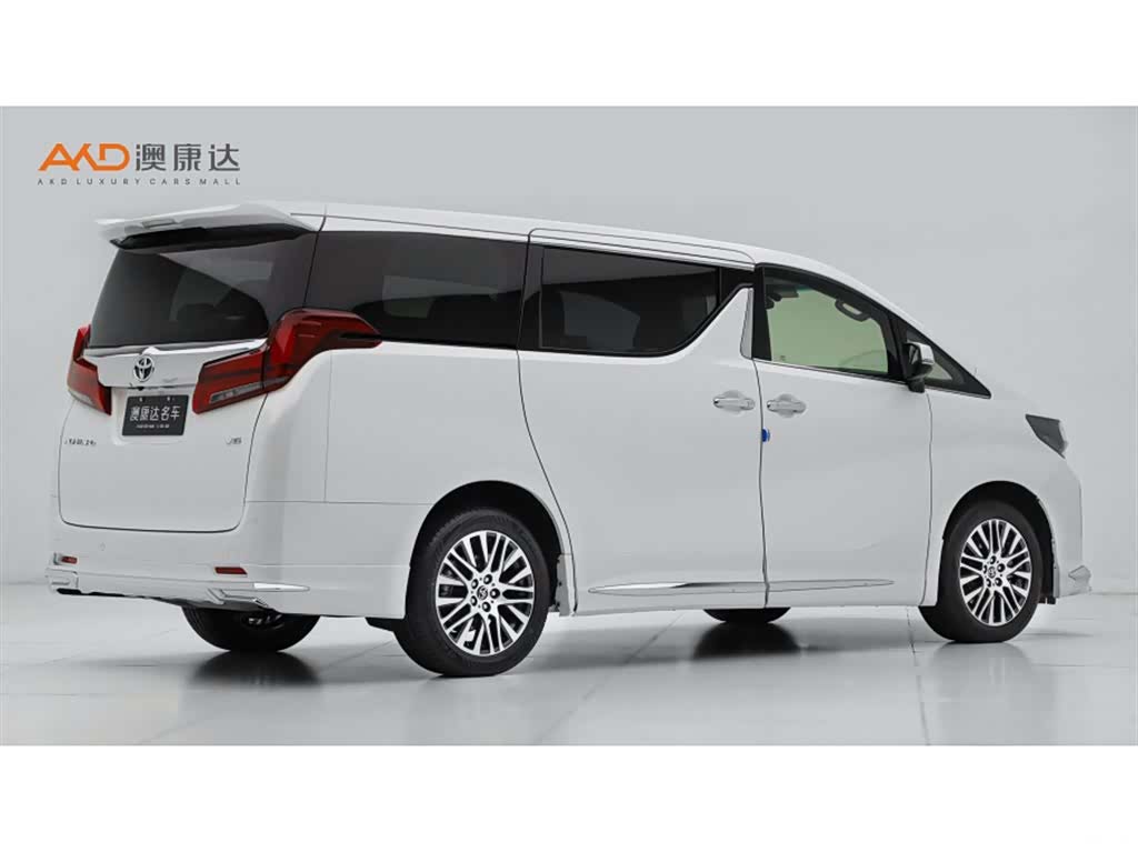 Toyota Alphard, 2016 3