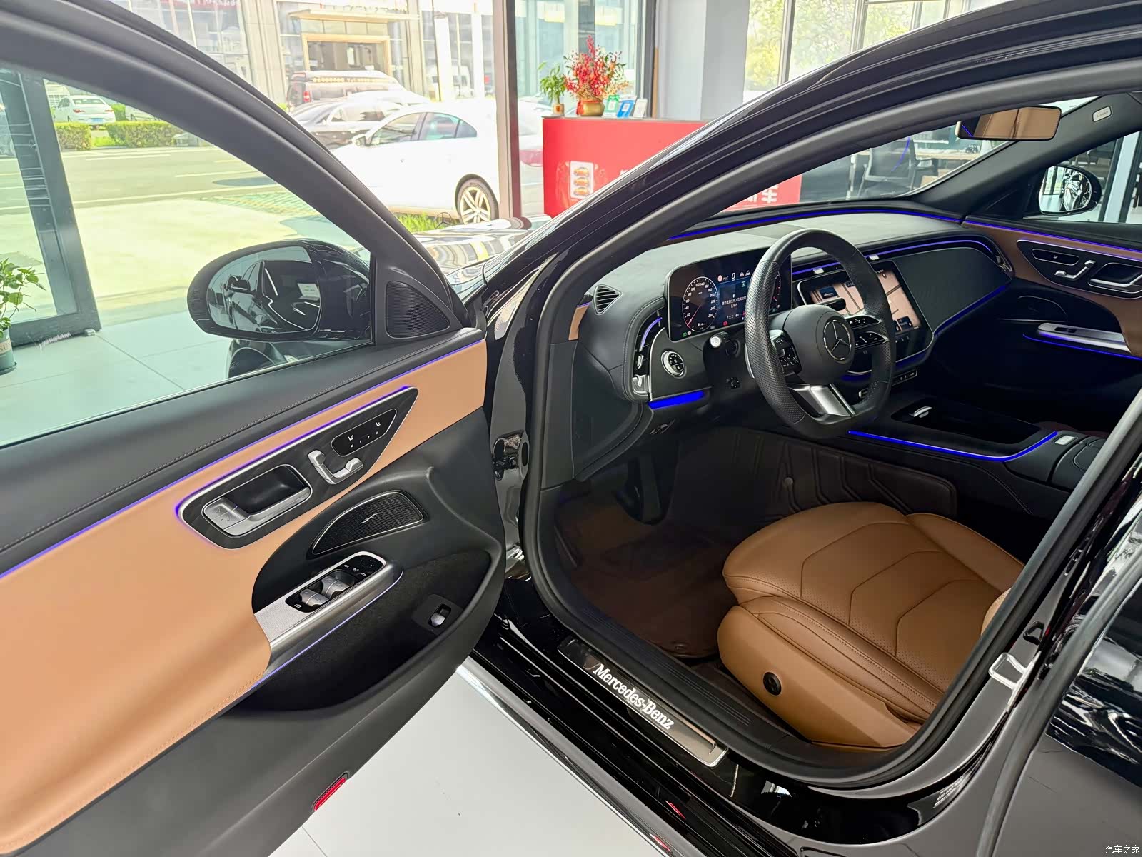 Mercedes-Benz E-Class, 2024 16