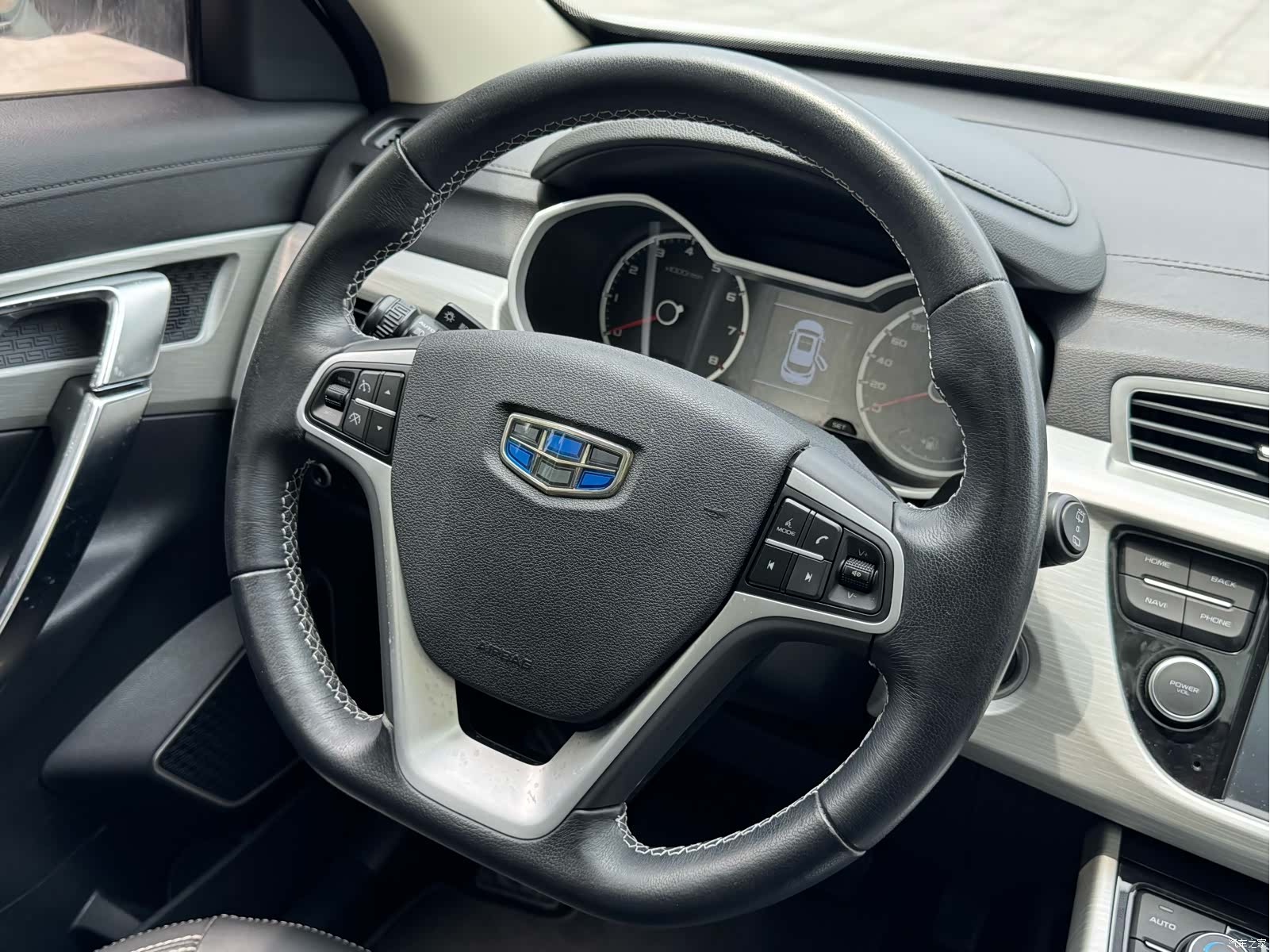 Geely Boyue, 2019 14