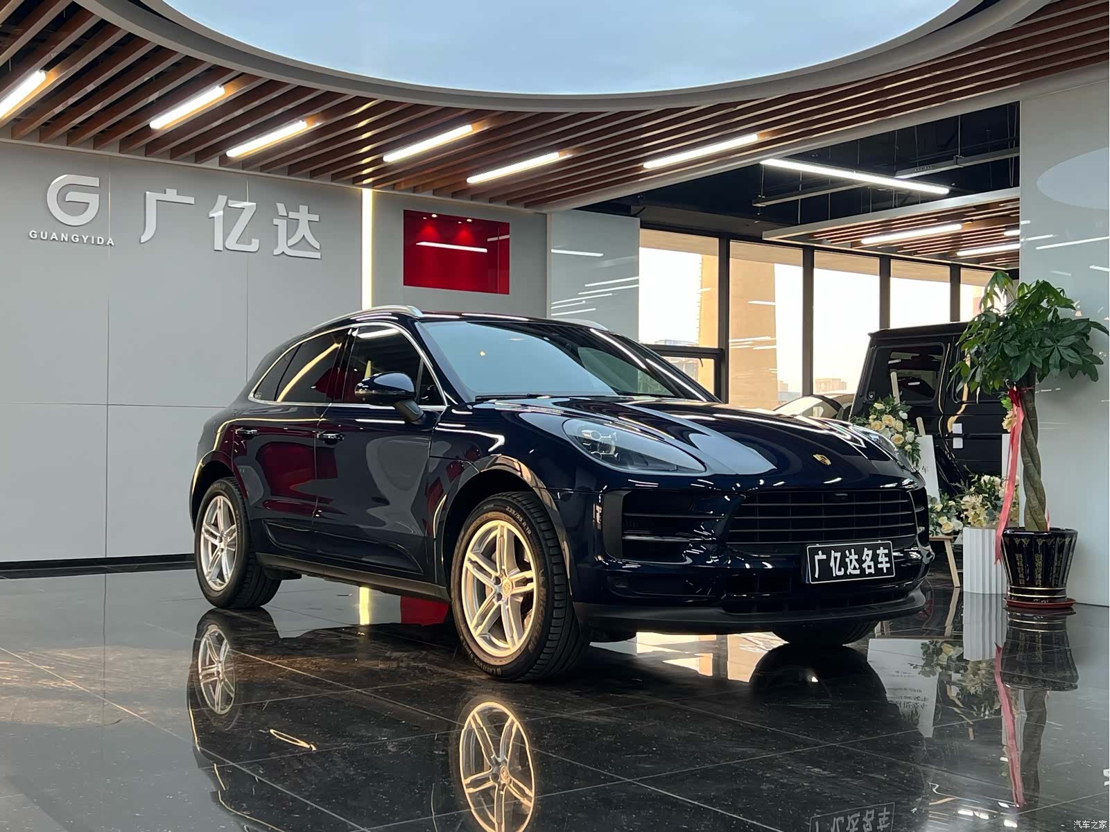 Porsche Macan, 2020 3