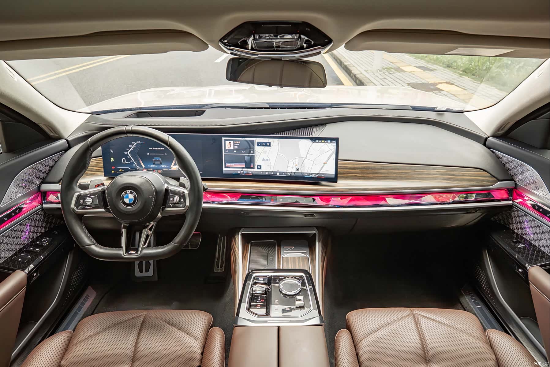 BMW 7 Series, 2025 7