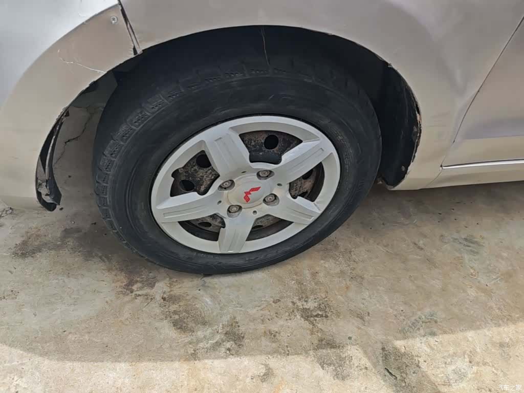 Wuling Hongguang, 2014 23