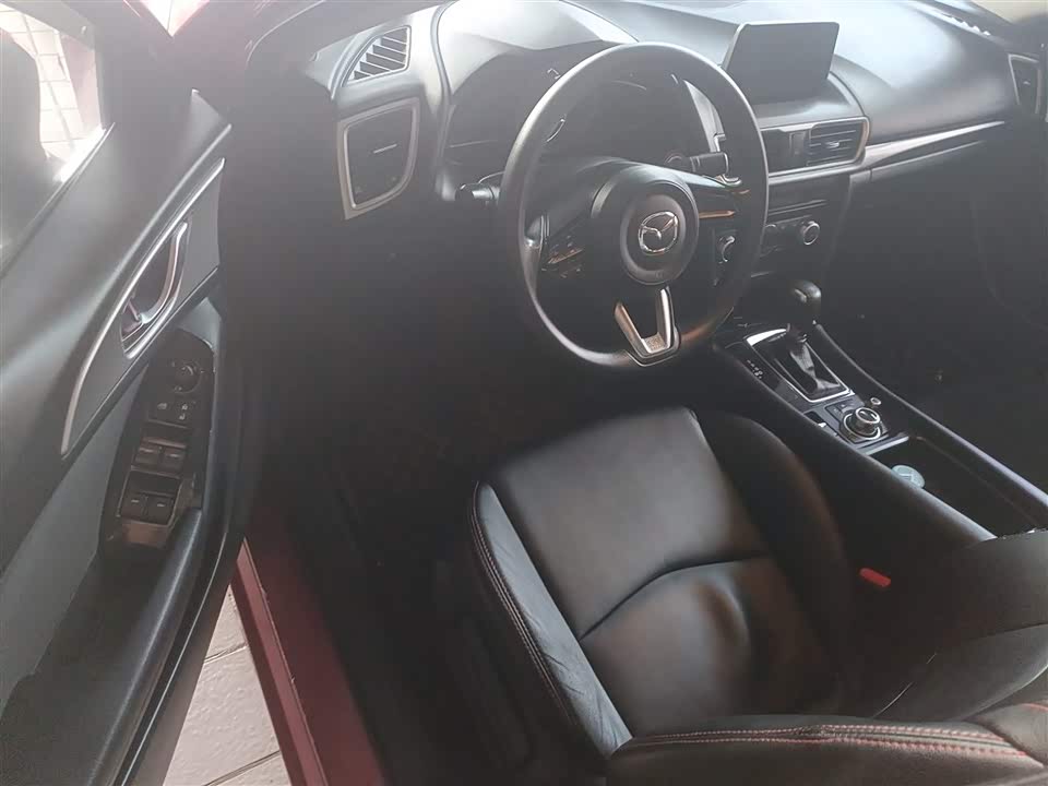 Mazda 3 Angkesaila Mazda 3 Angkesaila