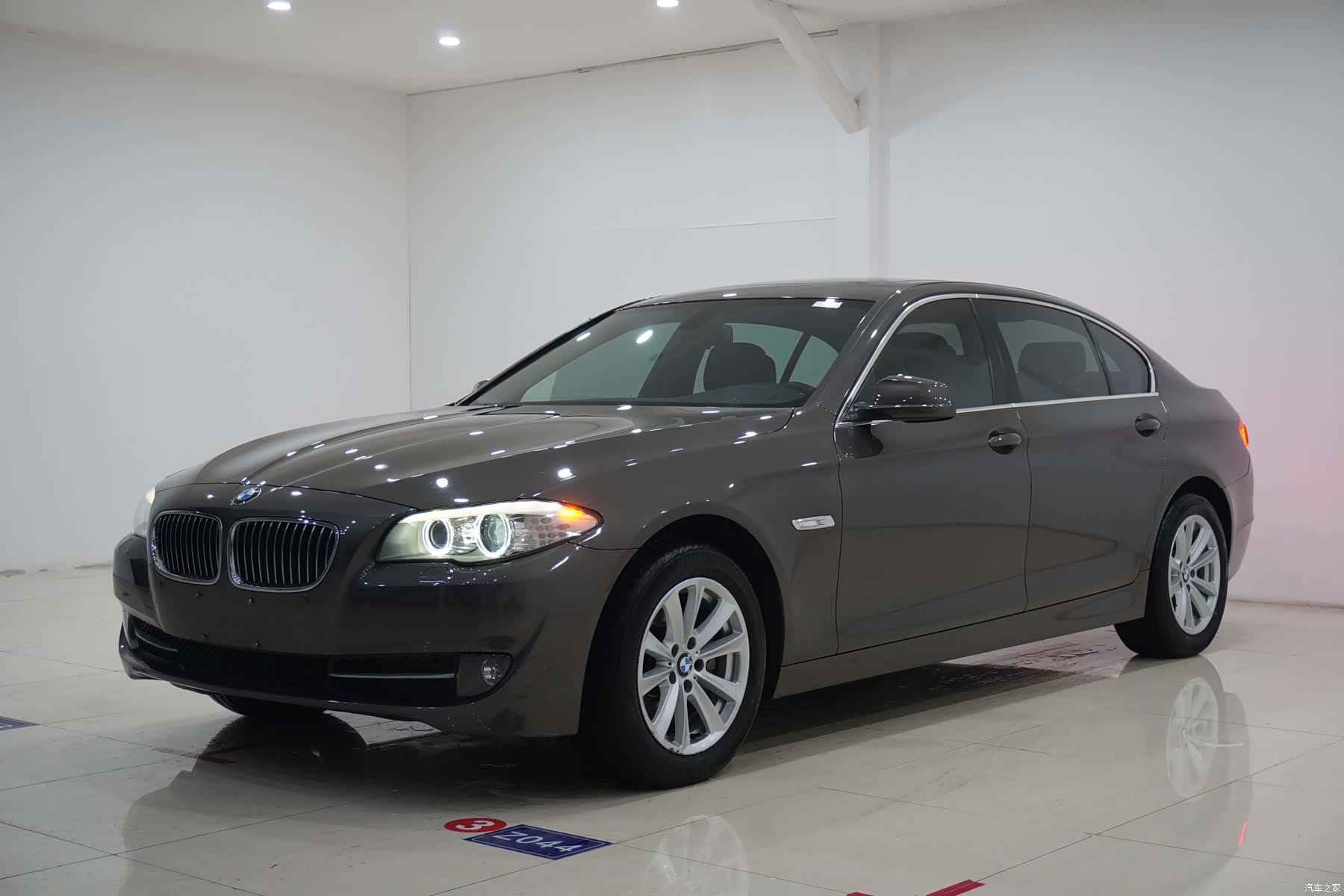 BMW 5 Series, 2013 1
