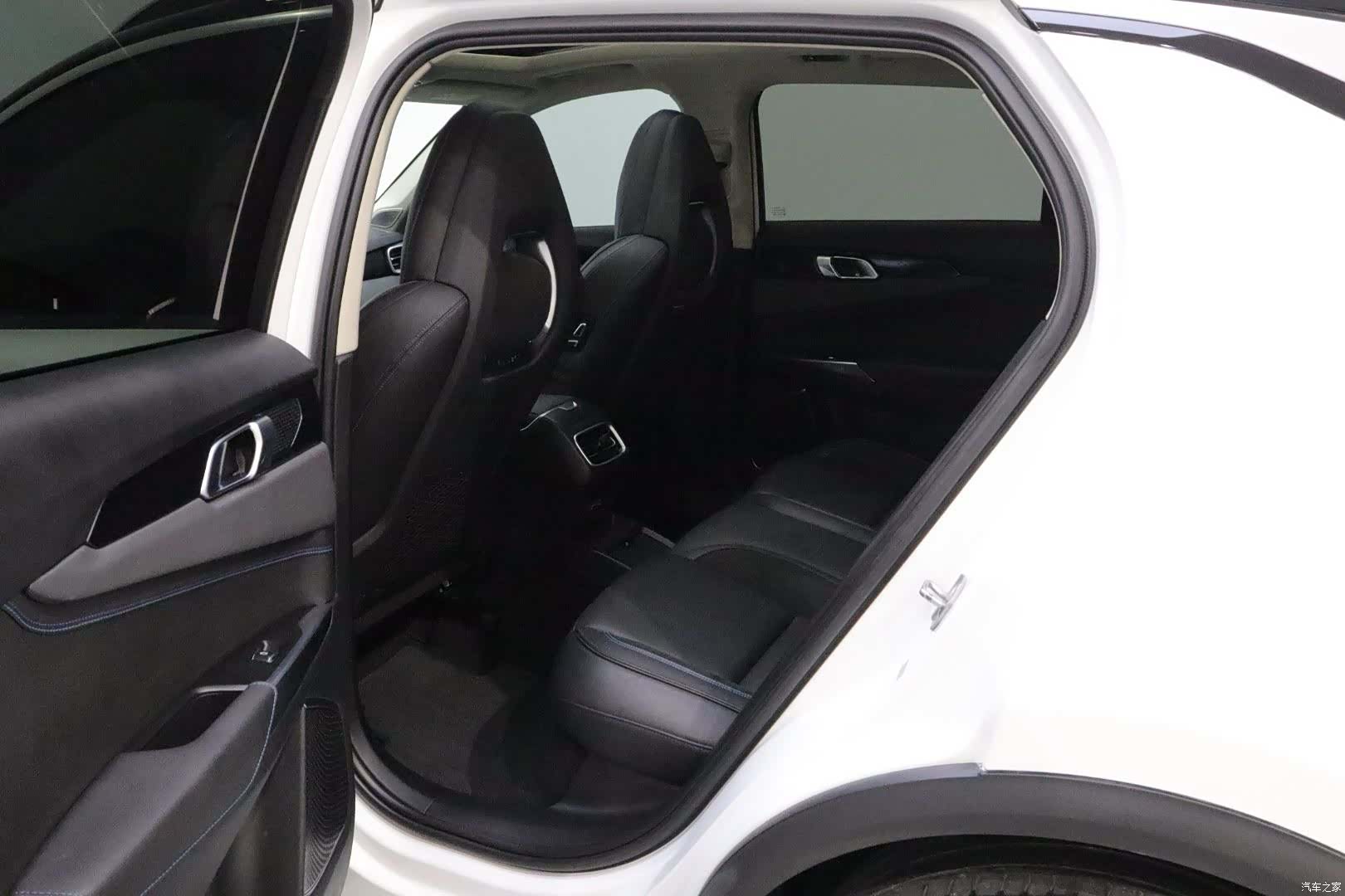 Lynk & Co 01, 2019 12