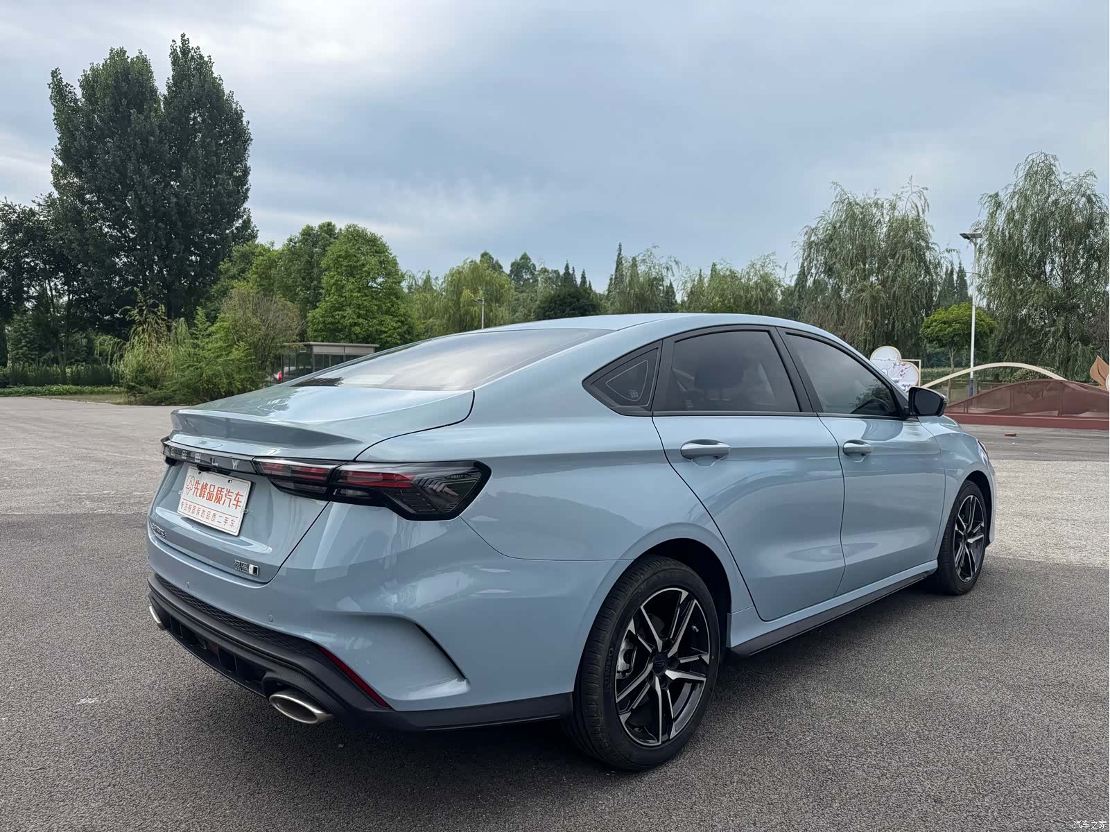 Geely Binray, 2025 7