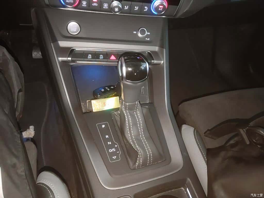 Audi Q3, 2020 14