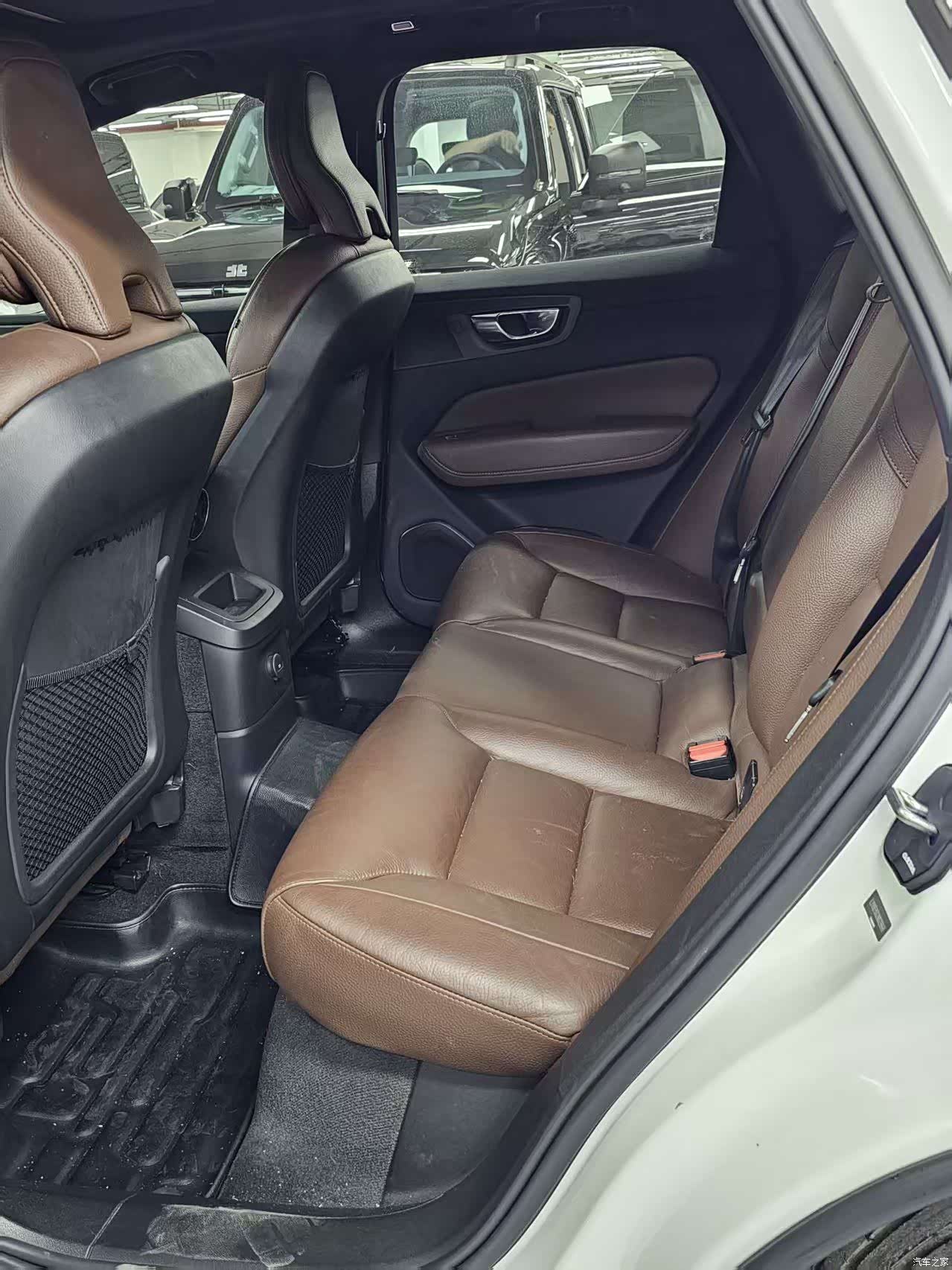 Volvo XC60, 2022 15