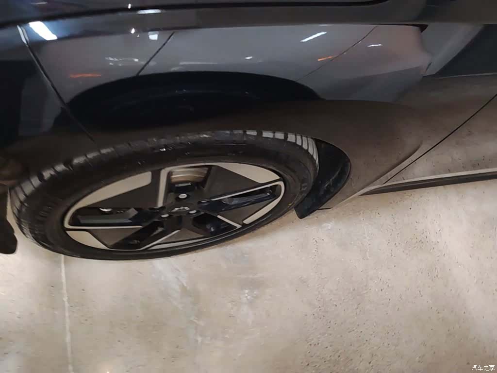 Wuling Starlight, 2024 23