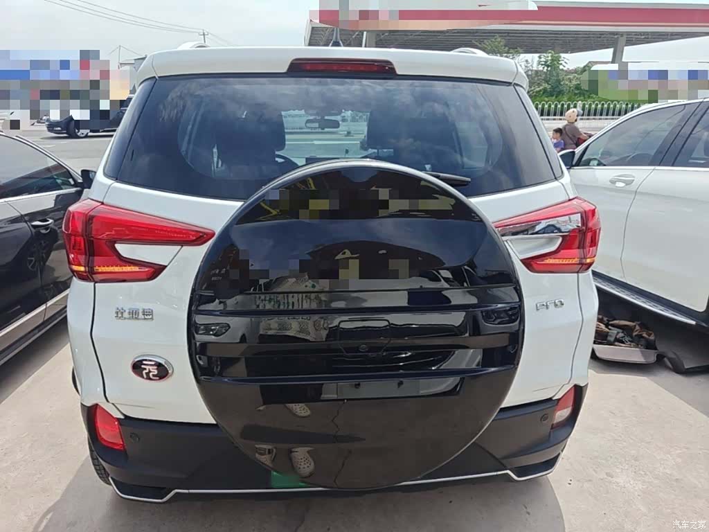 BYD Yuan, 2022 6