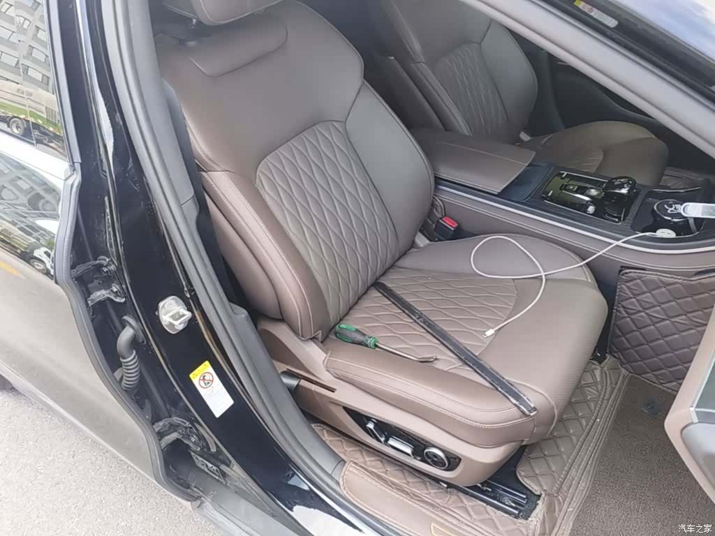 BYD Han, 2023 25