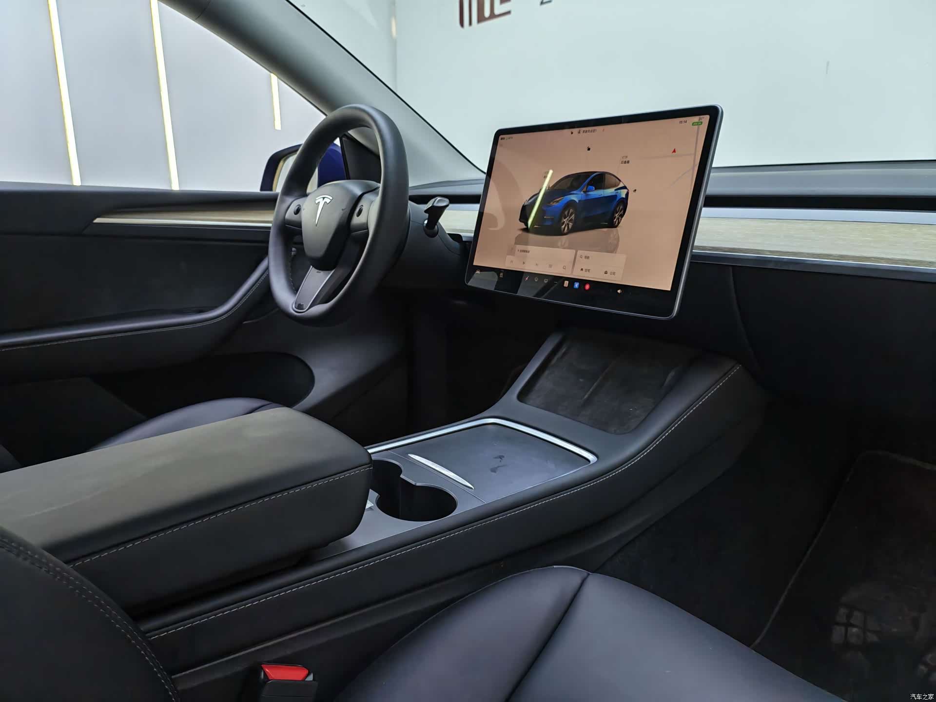 Tesla Model Y, 2022 12
