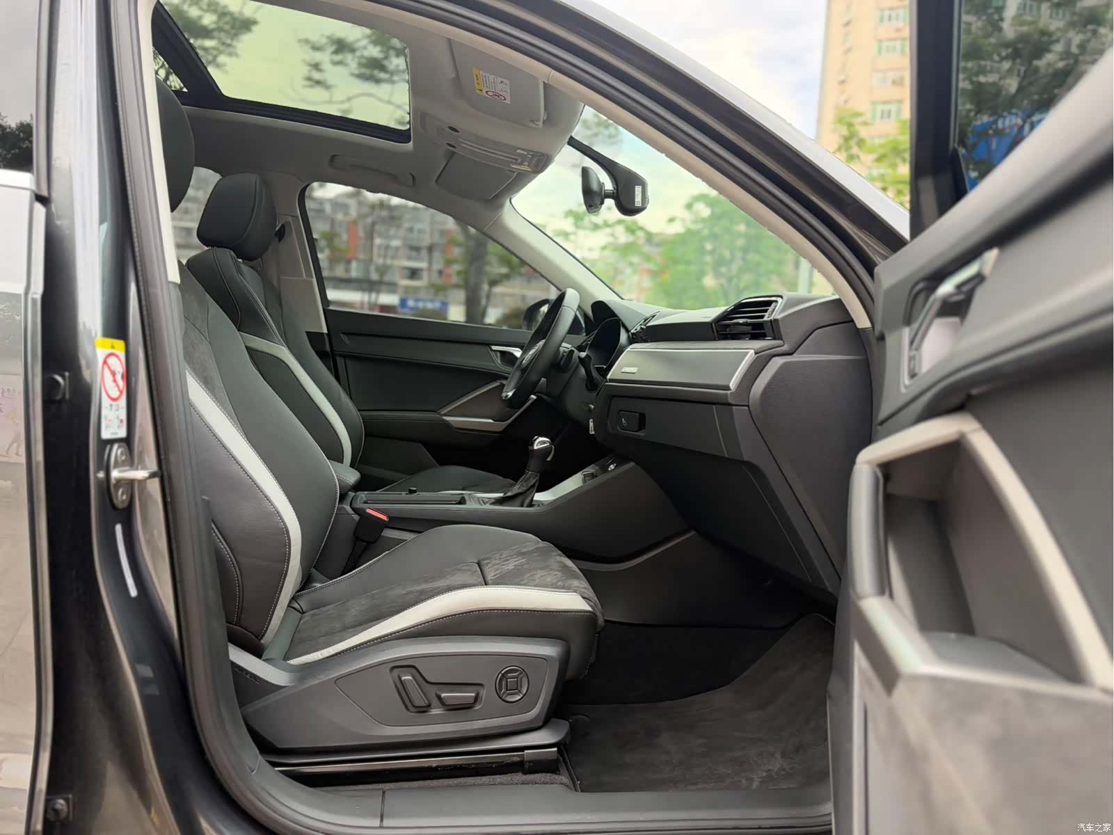 Audi Q3, 2022 9