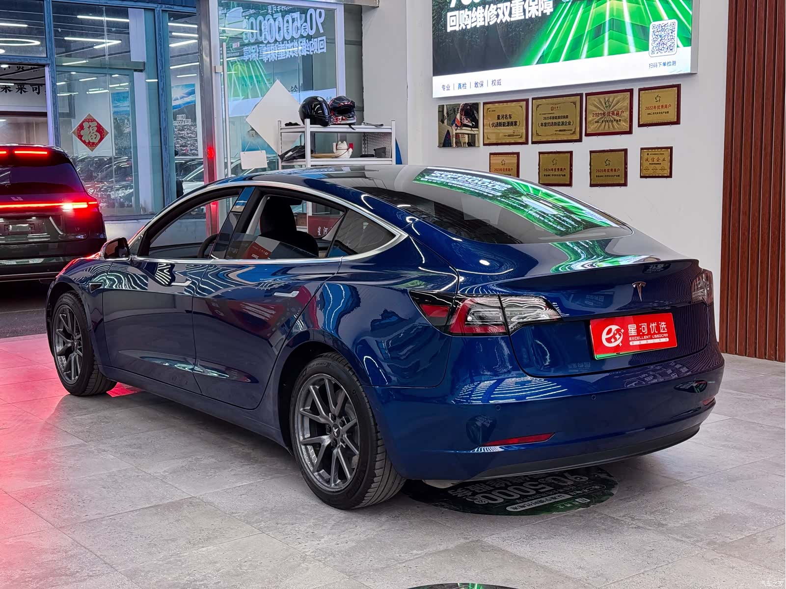 Tesla Model 3, 2020 все фото