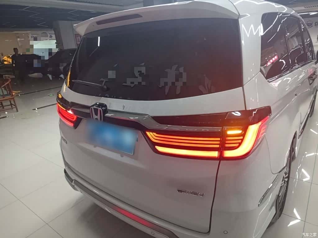 Honda Elysion, 2023 4