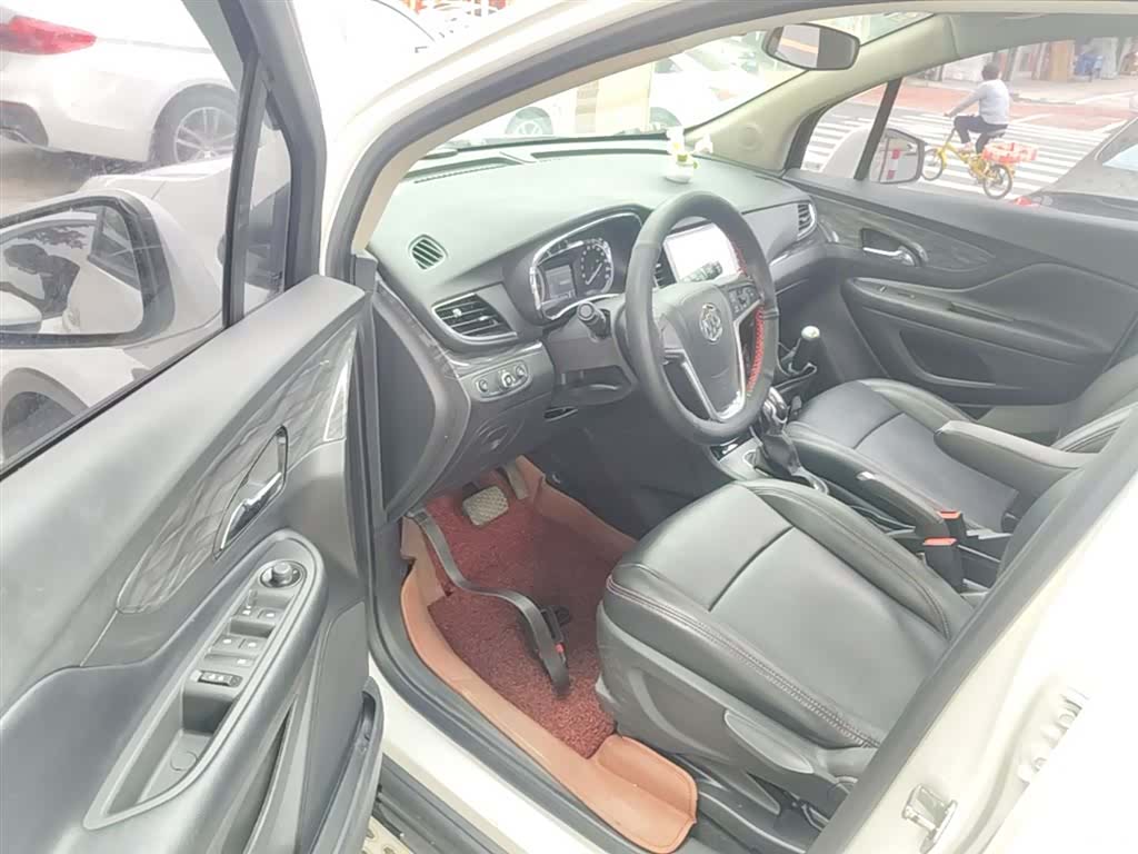 Buick Encore, 2017 16