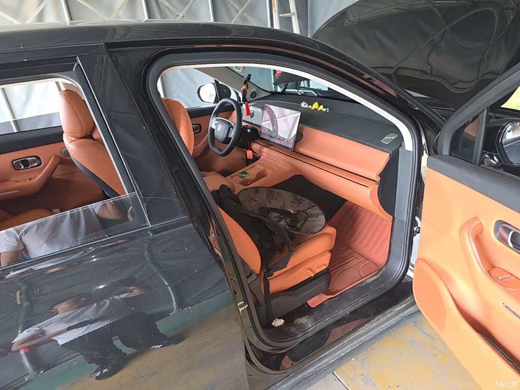 Leapmotor C10, 2024 11