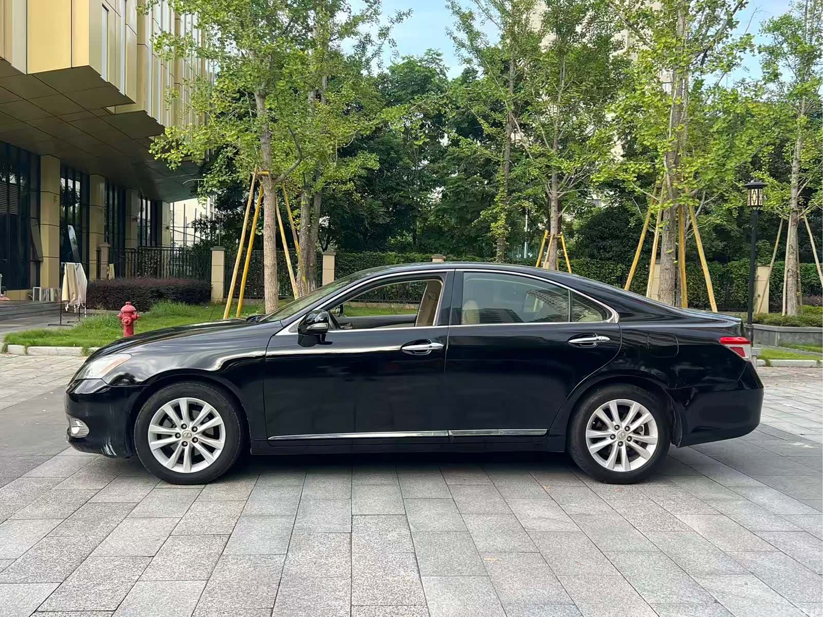 Lexus ES, 2009 6