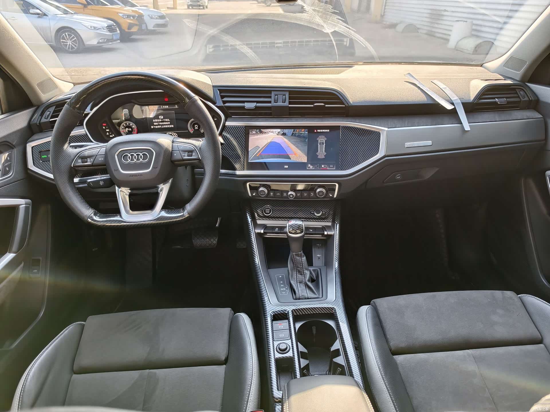 Audi Q3, 2022 12