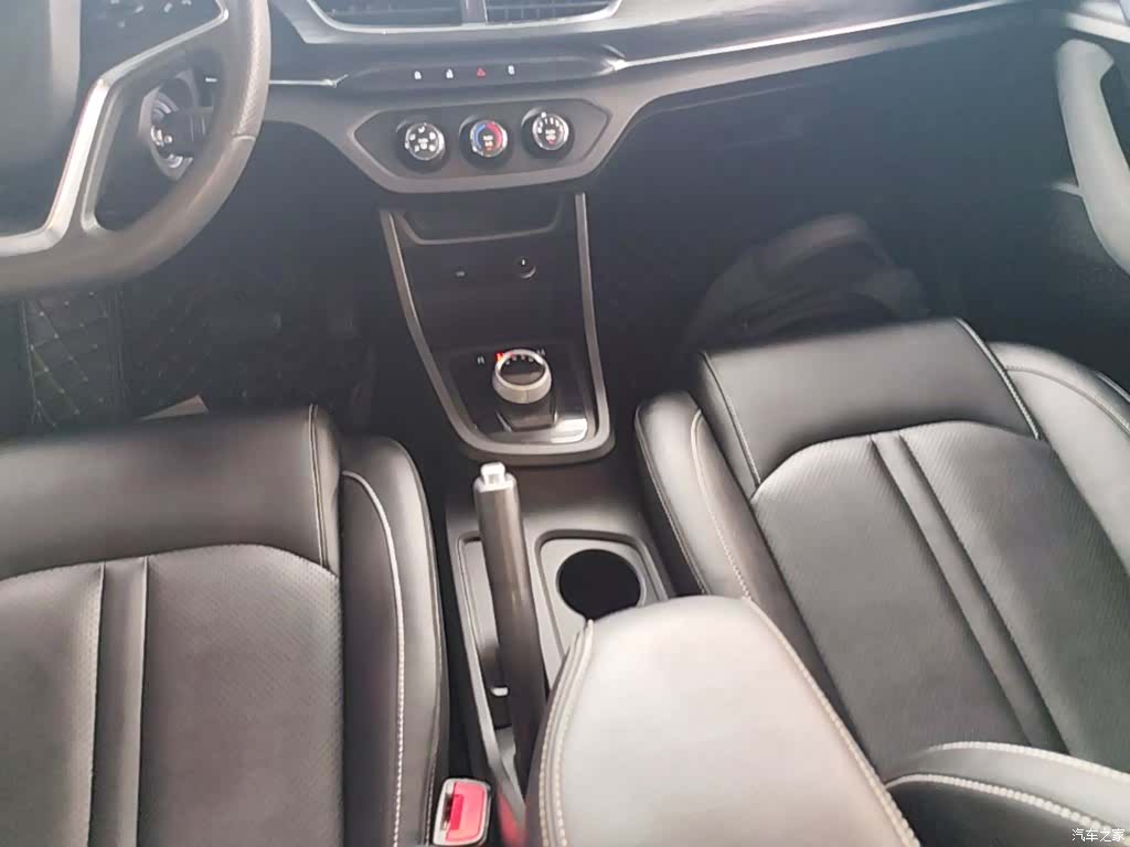 Wuling 360, 2018 14