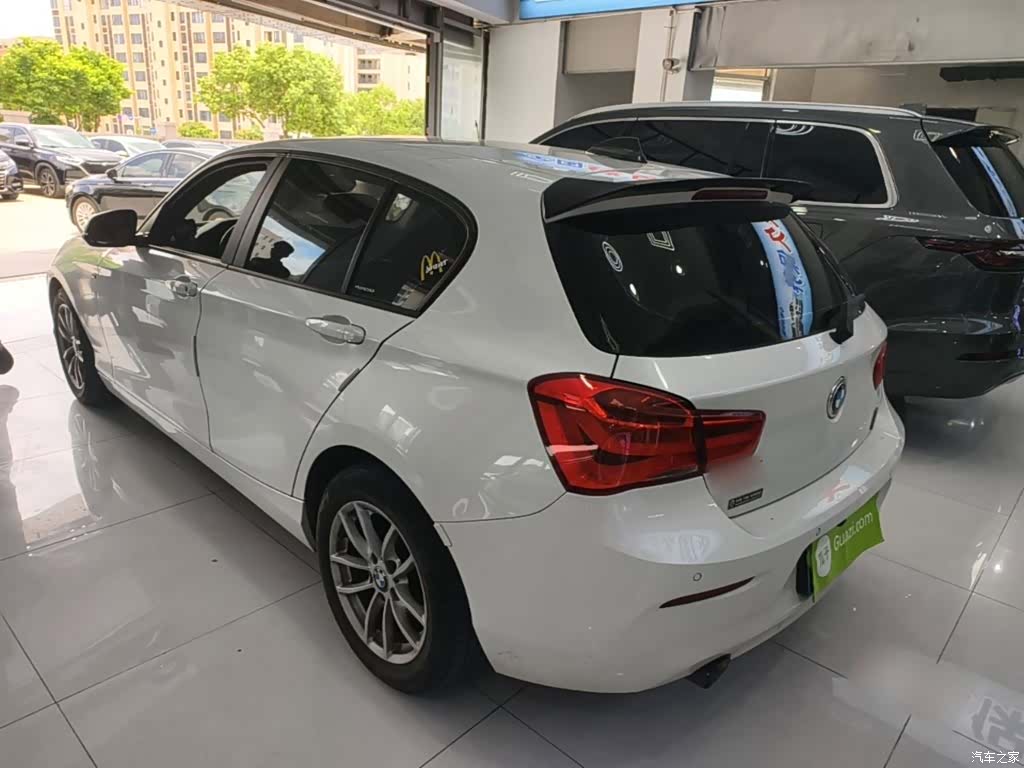 BMW 1 Series, 2017 все фото