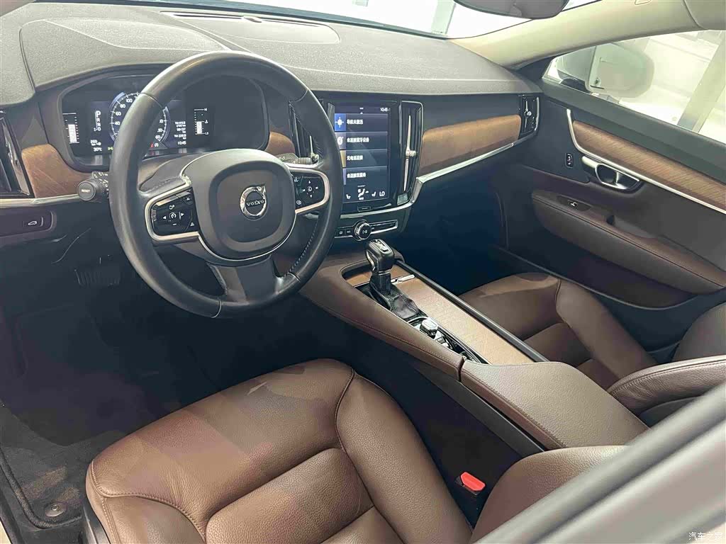 Volvo S90, 2018 20