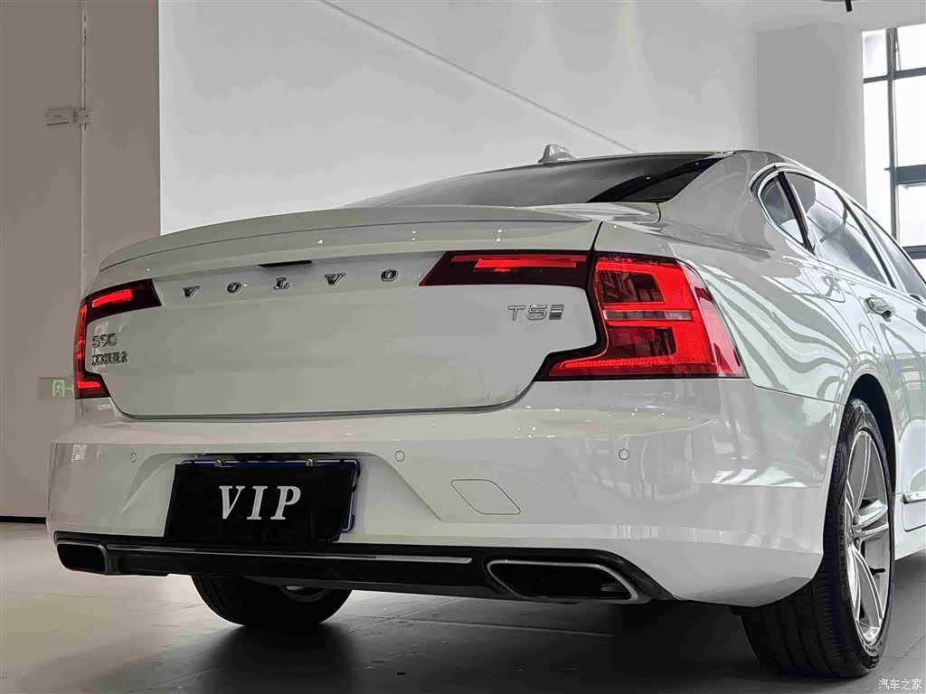 Volvo S90, 2018 15