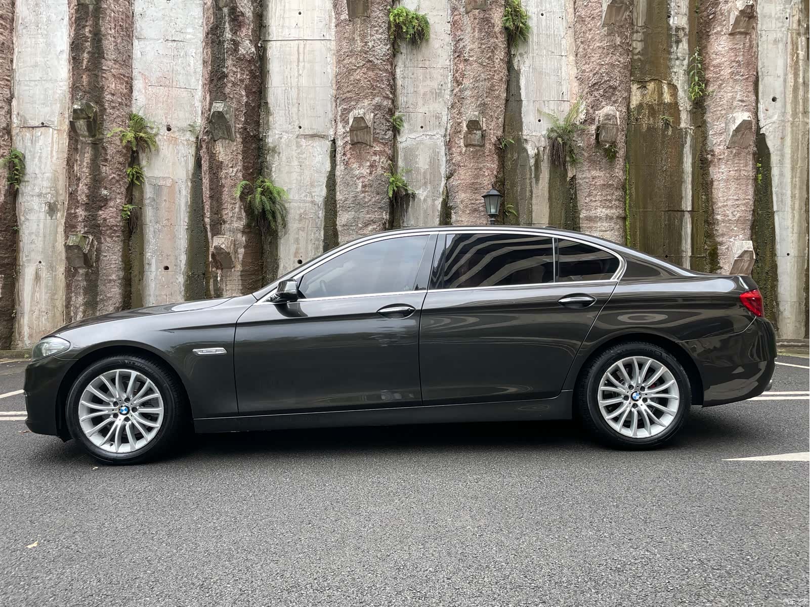 BMW 5 Series, 2015 4