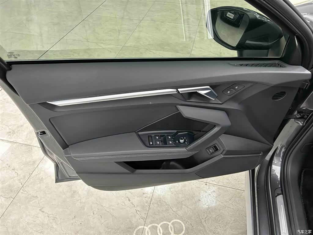 Audi A3, 2023 10