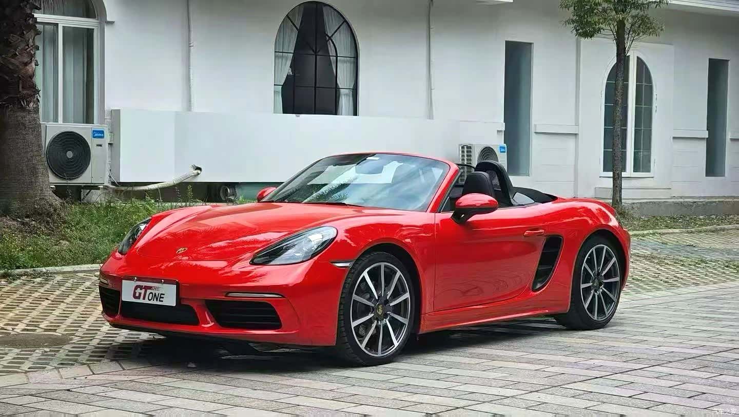 Porsche Boxster, 2021 1