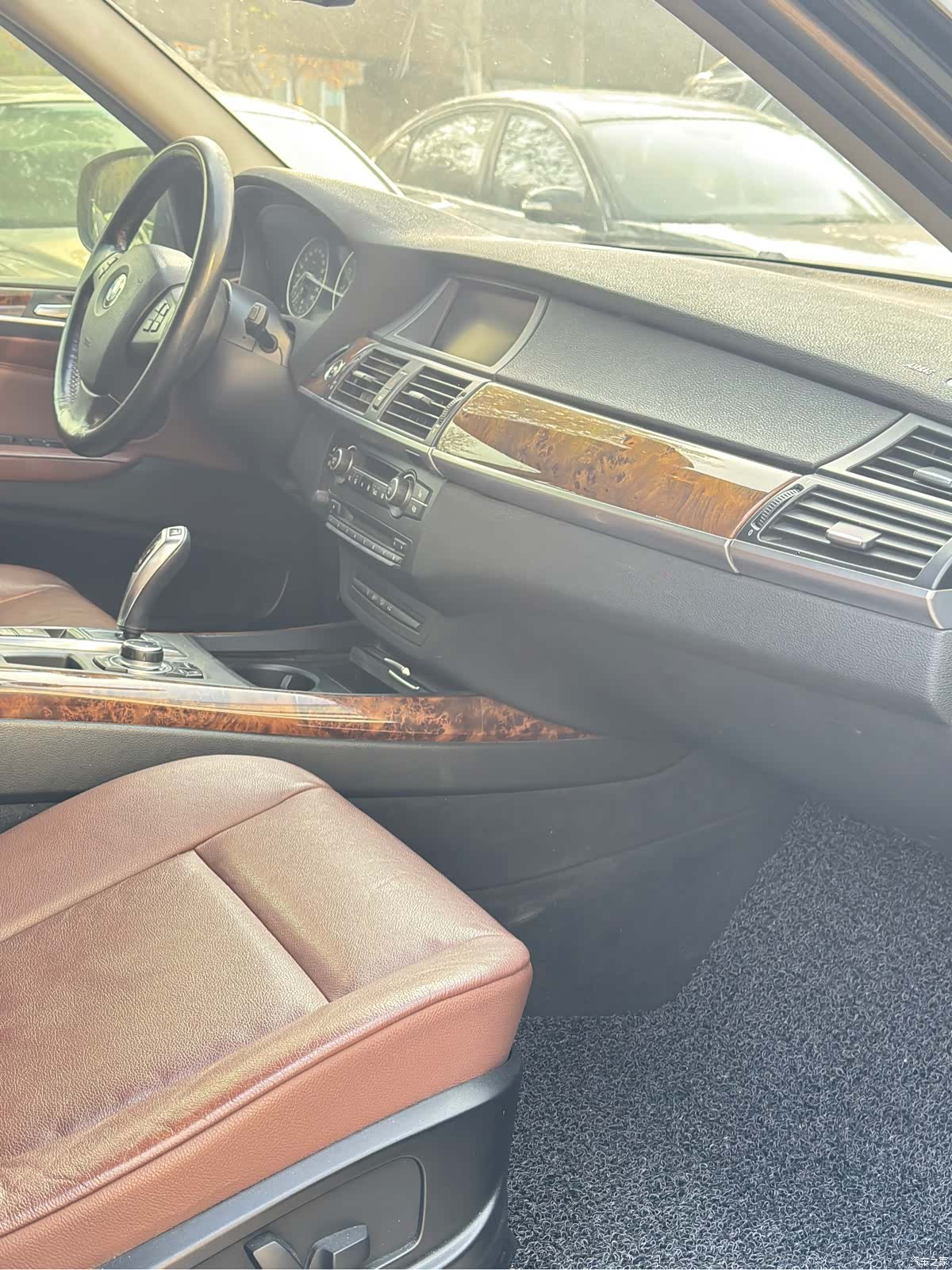 BMW X5, 2011 8