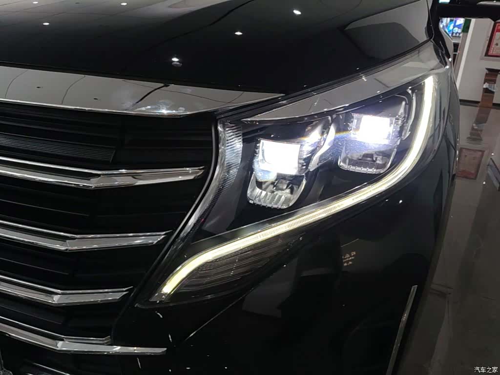 Trumpchi M8, 2022 24