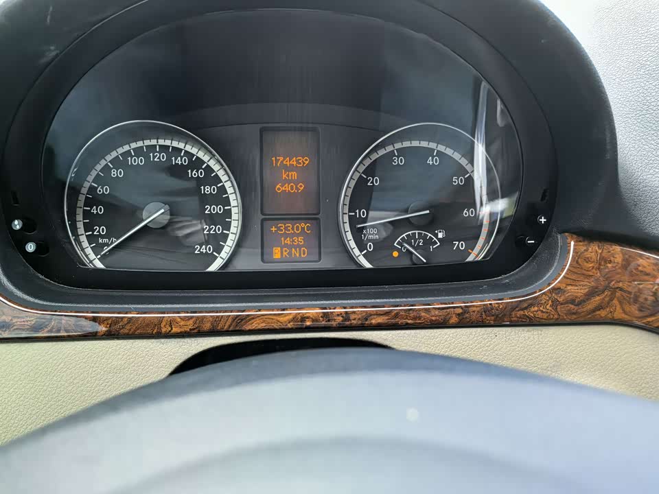 Mercedes-Benz Viano Mercedes-Benz Viano