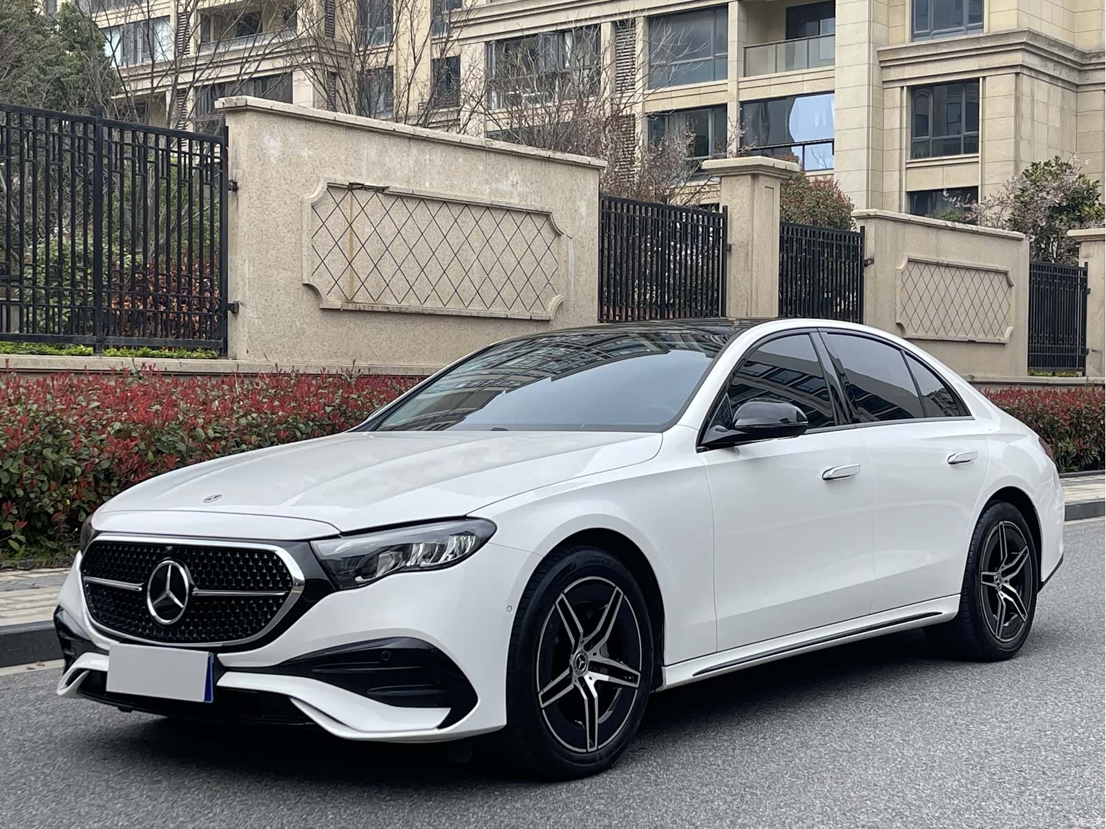 Mercedes-Benz E-Class, 2024 1