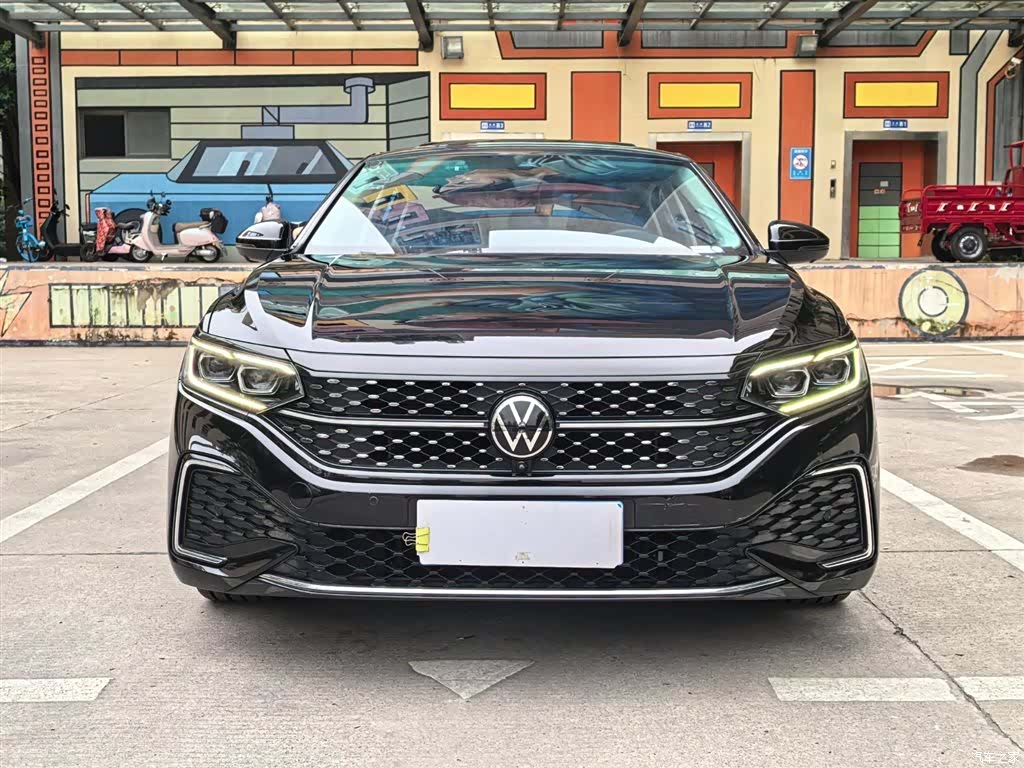 Volkswagen Passat, 2022 2