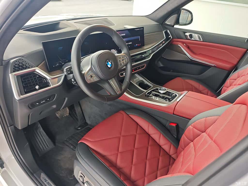BMW X5, 2025 8