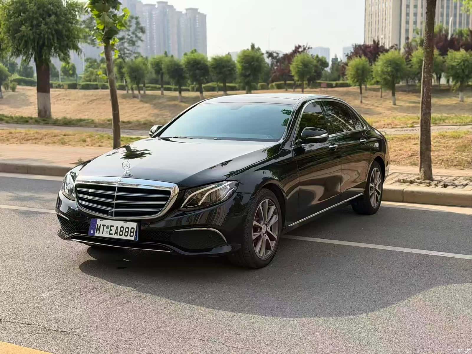 Mercedes-Benz E-Class, 2019 1