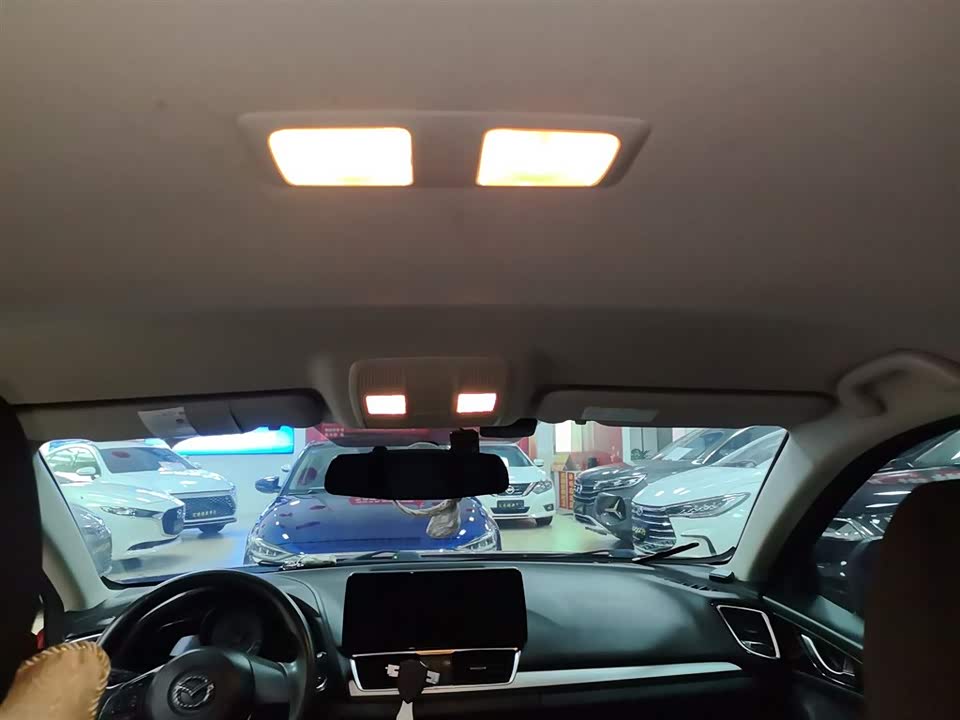 Mazda 3 Angkesaila Mazda 3 Angkesaila