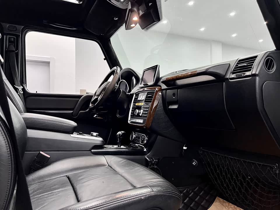 Mercedes-Benz G-class Mercedes-Benz G-class