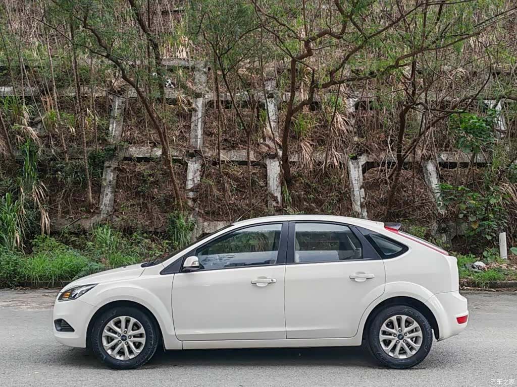 Ford Focus, 2014 3