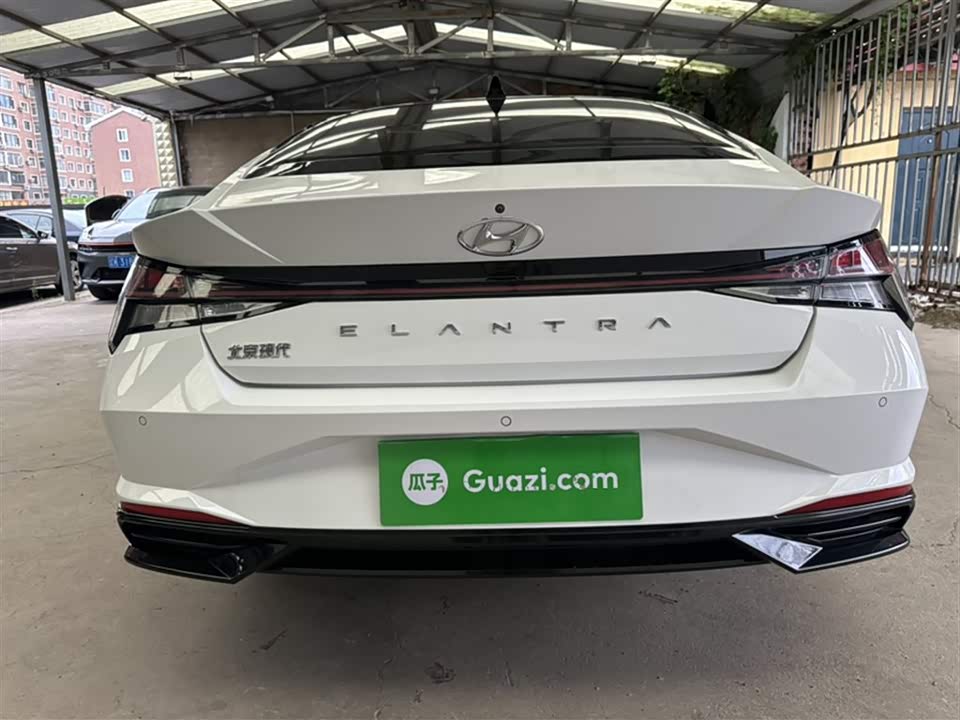 Hyundai Elantra Hyundai Elantra