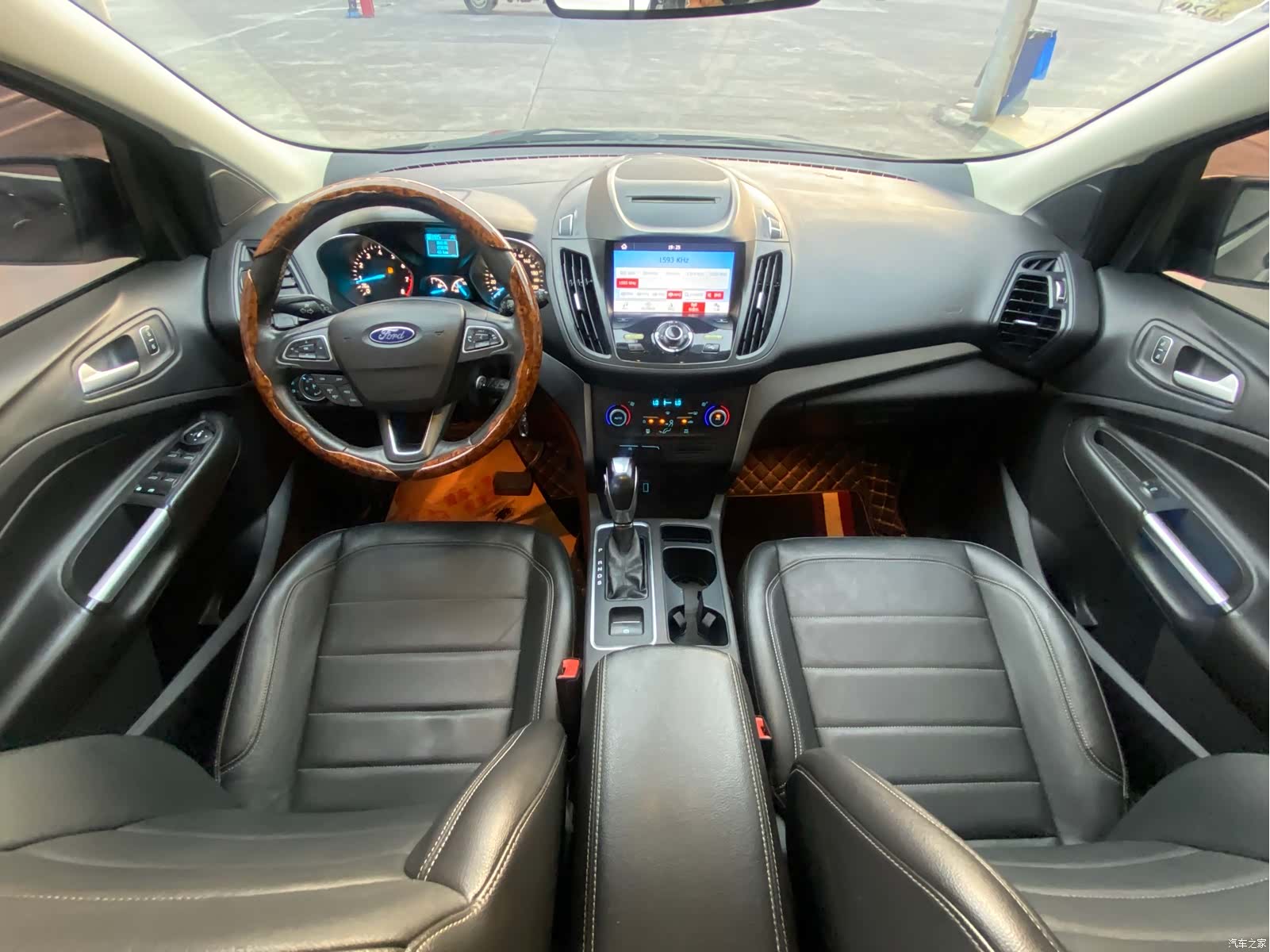 Ford Kuga, 2018 7