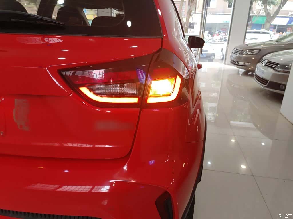 Geely X3, 2021 8