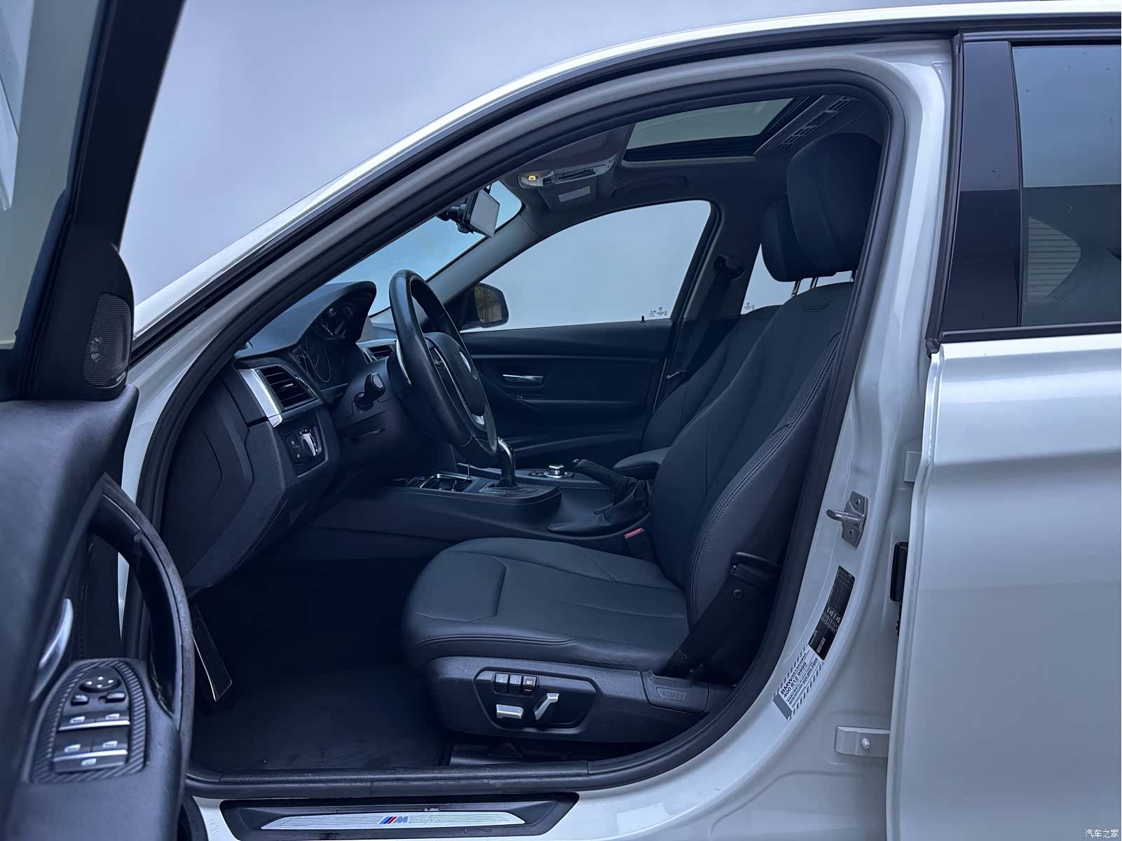 BMW 3 Series, 2017 12