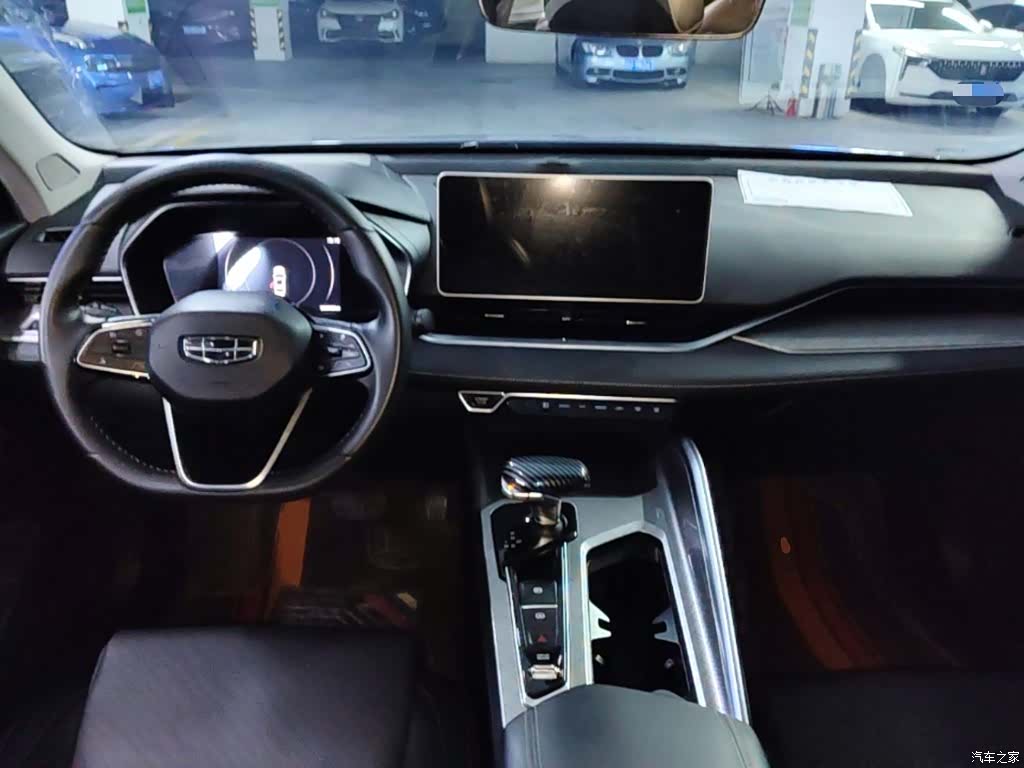 Geely Preface, 2022 10