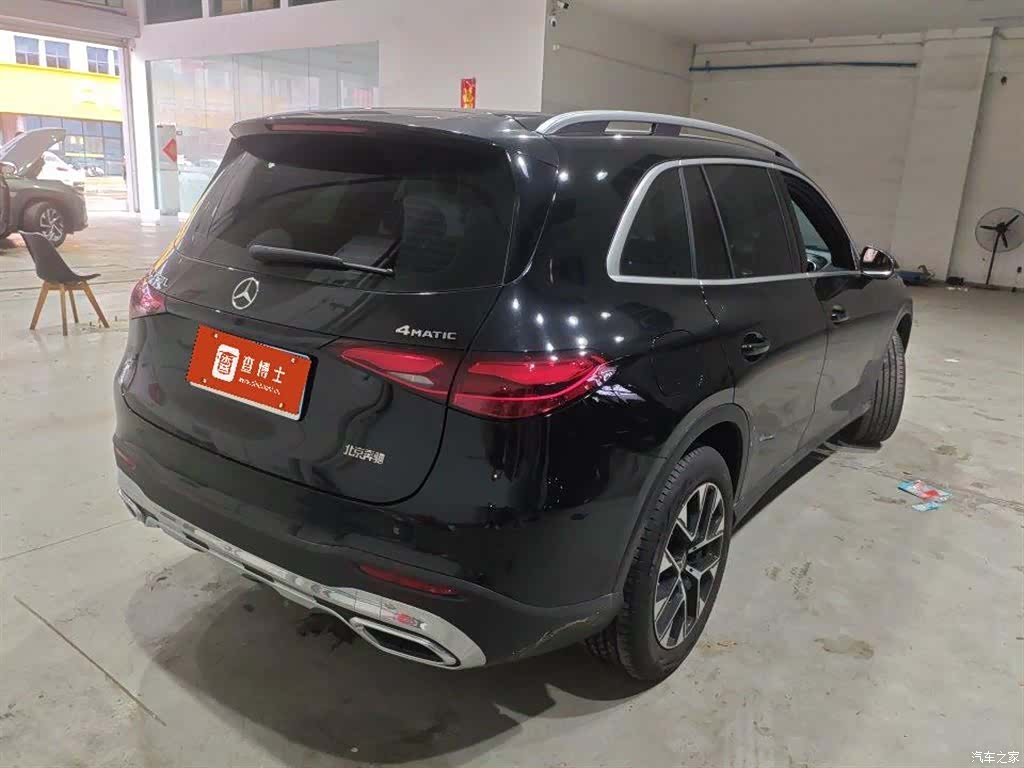 Mercedes-Benz GLC, 2026 3