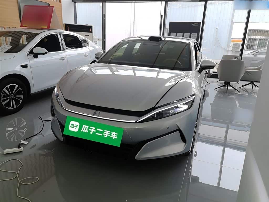 BYD Han L